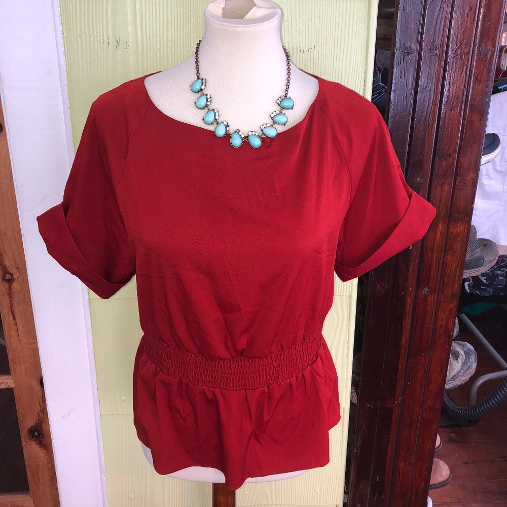Banana Republic Deep Rust blouse‎